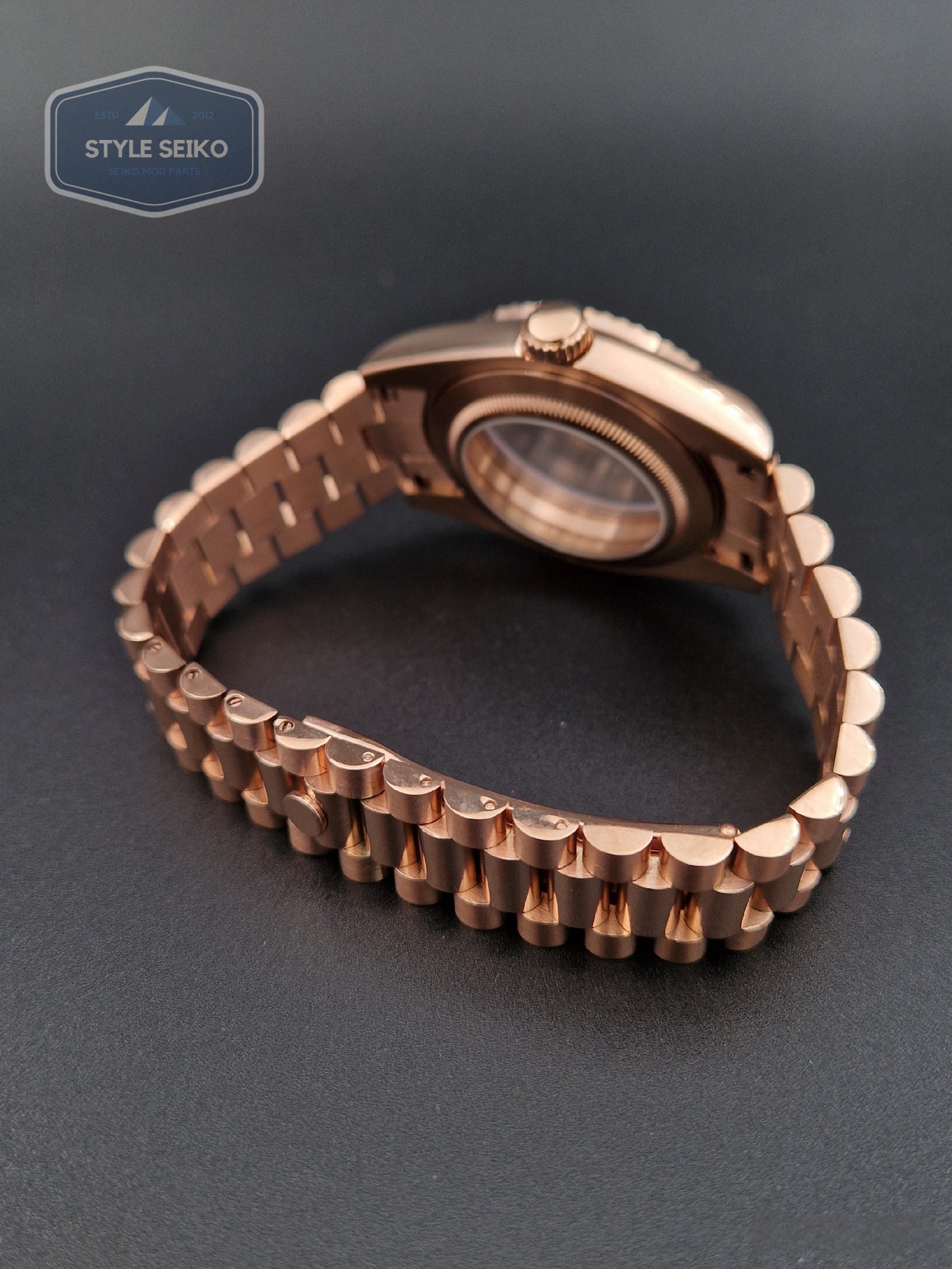 Roségold datejust case  president-bracelet