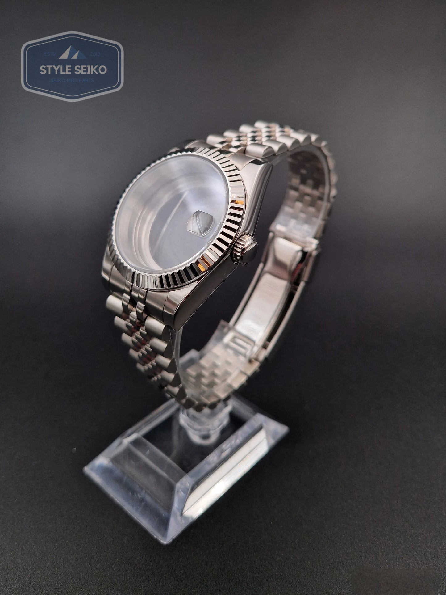 Silver datejust case jubilee-braclet