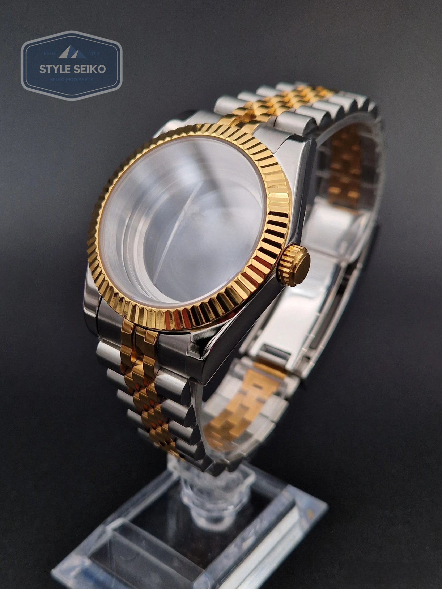 Gold datejust case jubilee-braclet